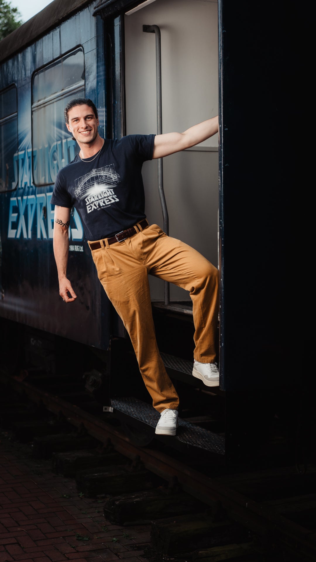 Brücken T-Shirt dunkelblau